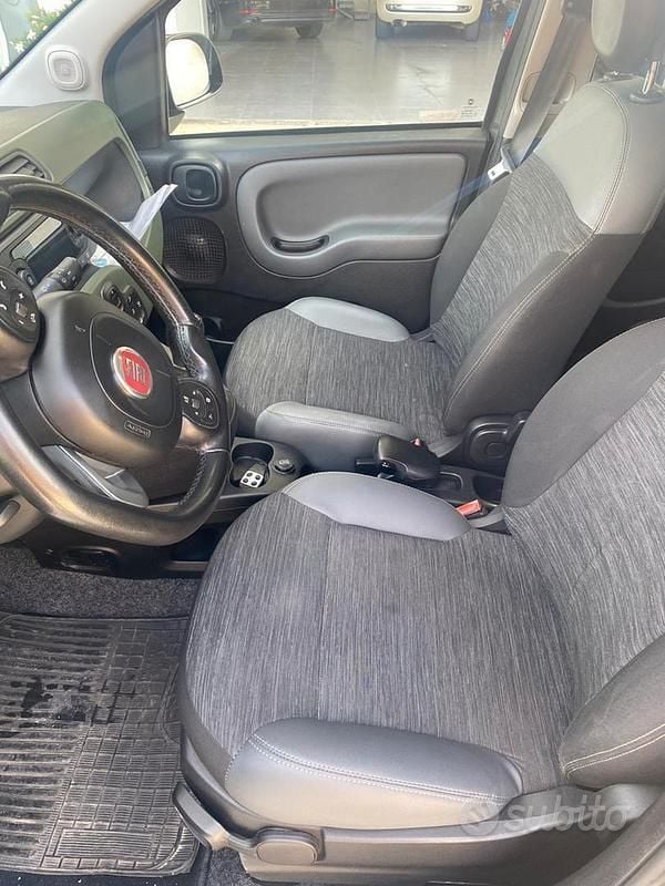 Usata Fiat Panda 4x4 95 CV (69 kW) 2017 Grigio Utilitaria
