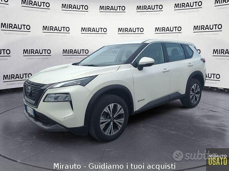 Usata Nissan X-Trail Acenta 213 CV (156 kW) 2024 Bianco SUV