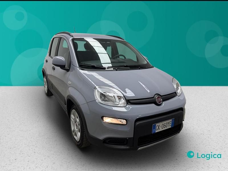 Grigio Usata 2022 Fiat Panda City Life Due volumi | 12.900 € (Cara) - Immagine 1/4