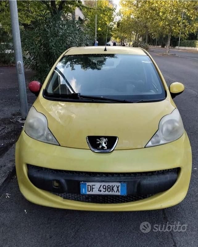 Usata Peugeot 107 54 CV (39 kW) 2007 Giallo Utilitaria