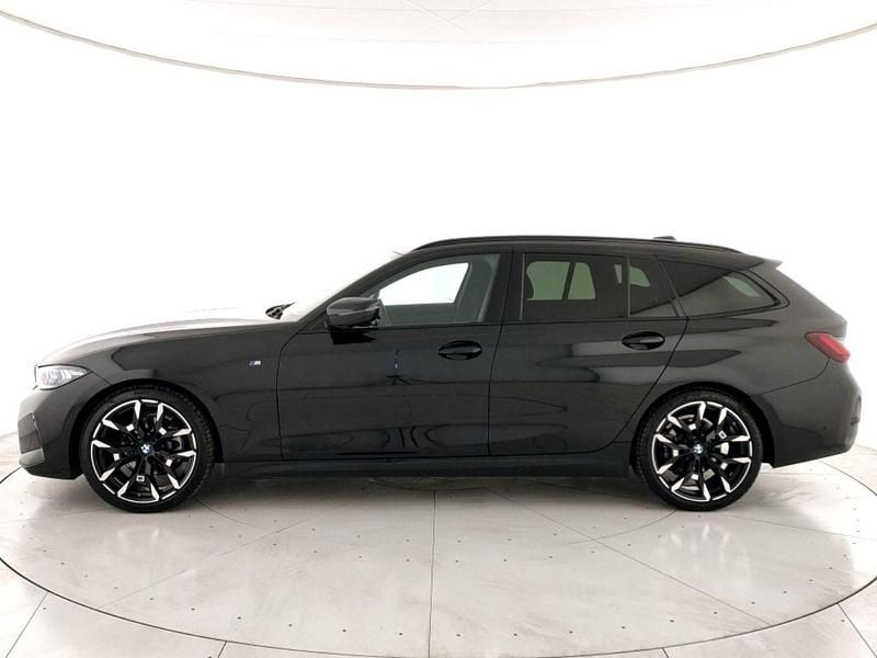 Usata BMW 320e M Sport 190 CV (139 kW) 2025 Nero Station wagon
