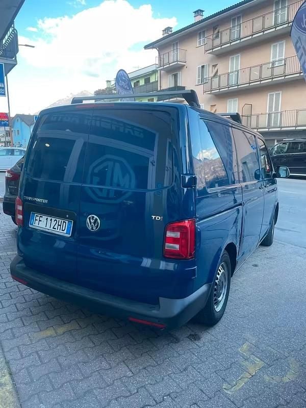 Usata VW Transporter 149 CV (109 kW) 2016 Blu Furgone