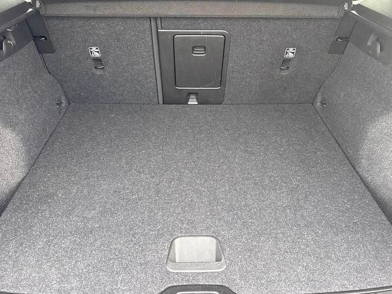 Usata Volvo XC40 Inscription 129 CV (94 kW) 2021 Nero SUV