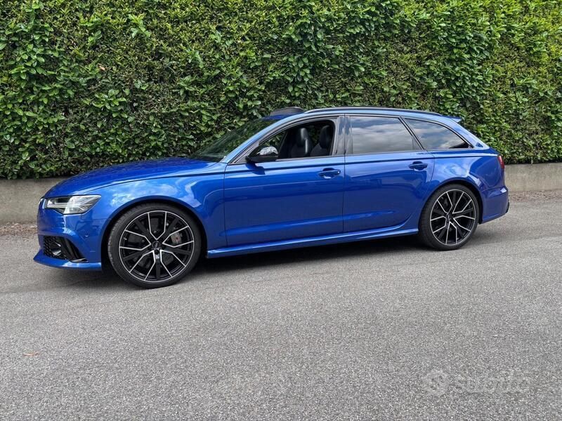 Usata Audi RS6 Performance 605 CV (444 kW) 2018 Blu Station wagon