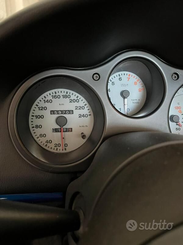 Usata Fiat Barchetta 130 CV (95 kW) 1999 Blu Cabrio