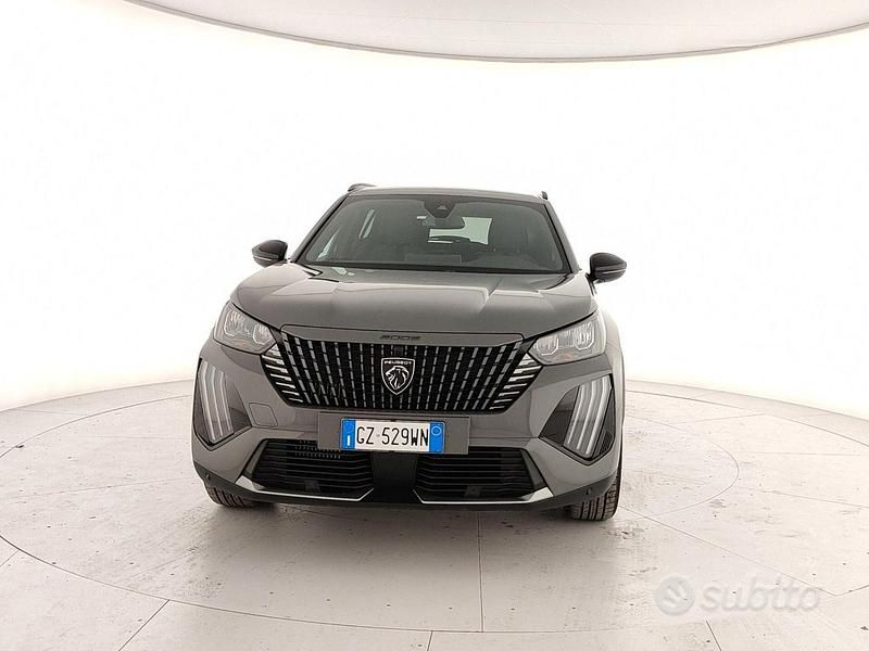 Usata Peugeot 2008 Allure 101 CV (74 kW) 2025 Grigio SUV