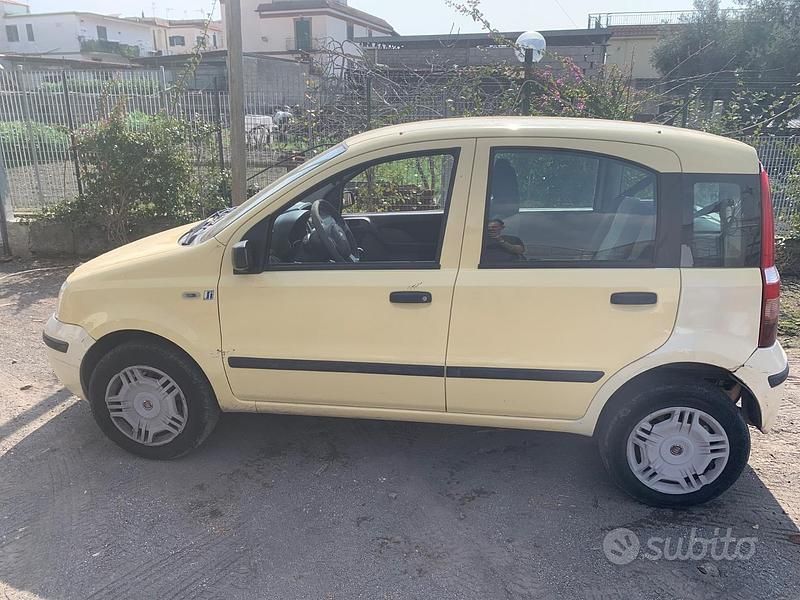 Usata Fiat Panda Dynamic 77 CV (56 kW) 2008 Giallo Utilitaria