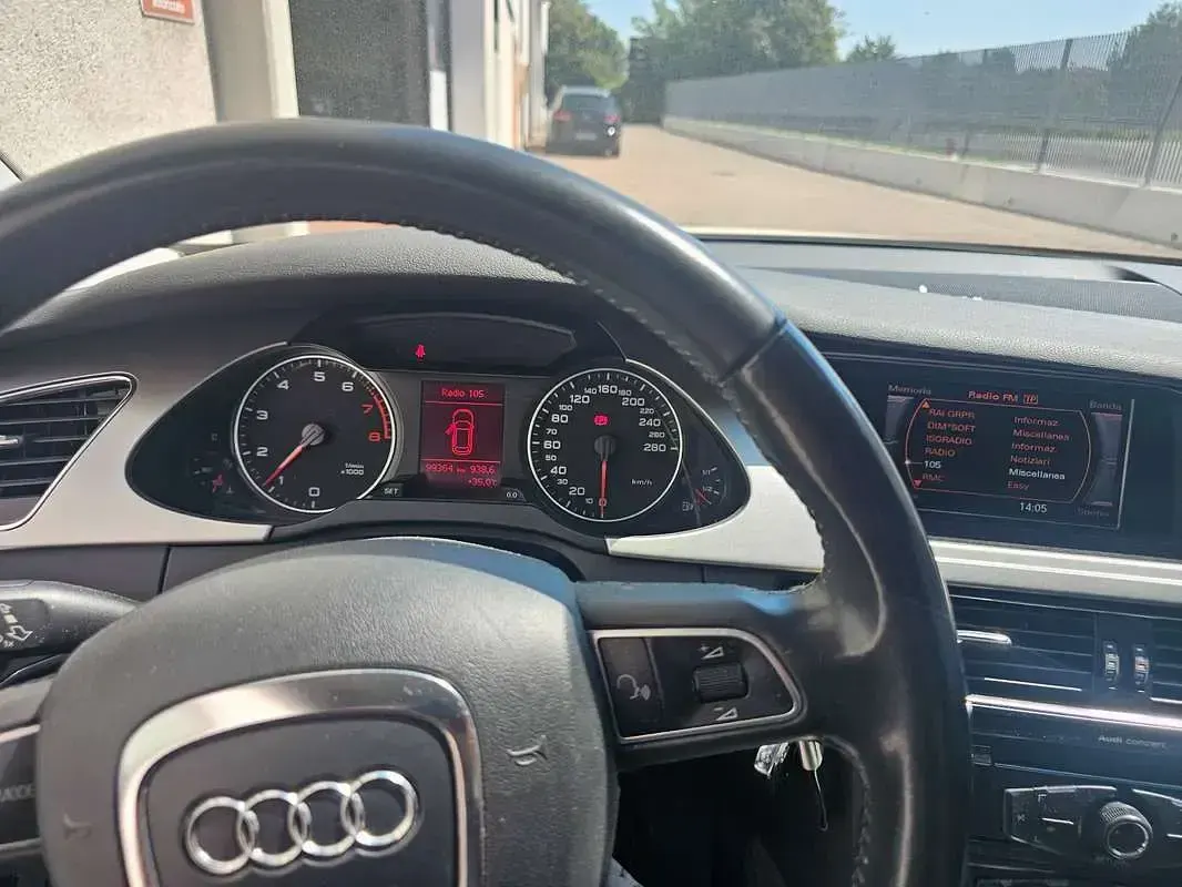 Usata Audi A4 Ambiente 179 CV (131 kW) 2010 Argento Station wagon
