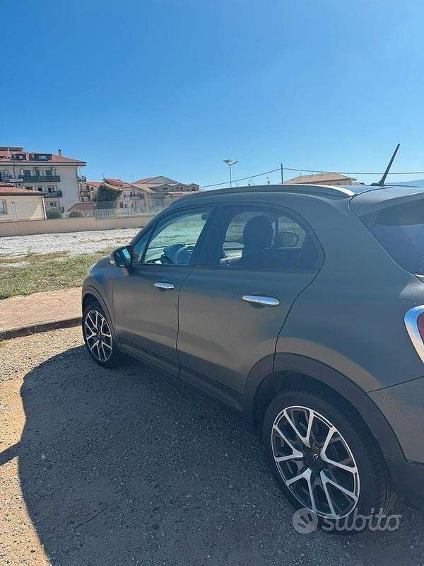 Usata Fiat 500X Cross 120 CV (88 kW) 2018 Verde SUV