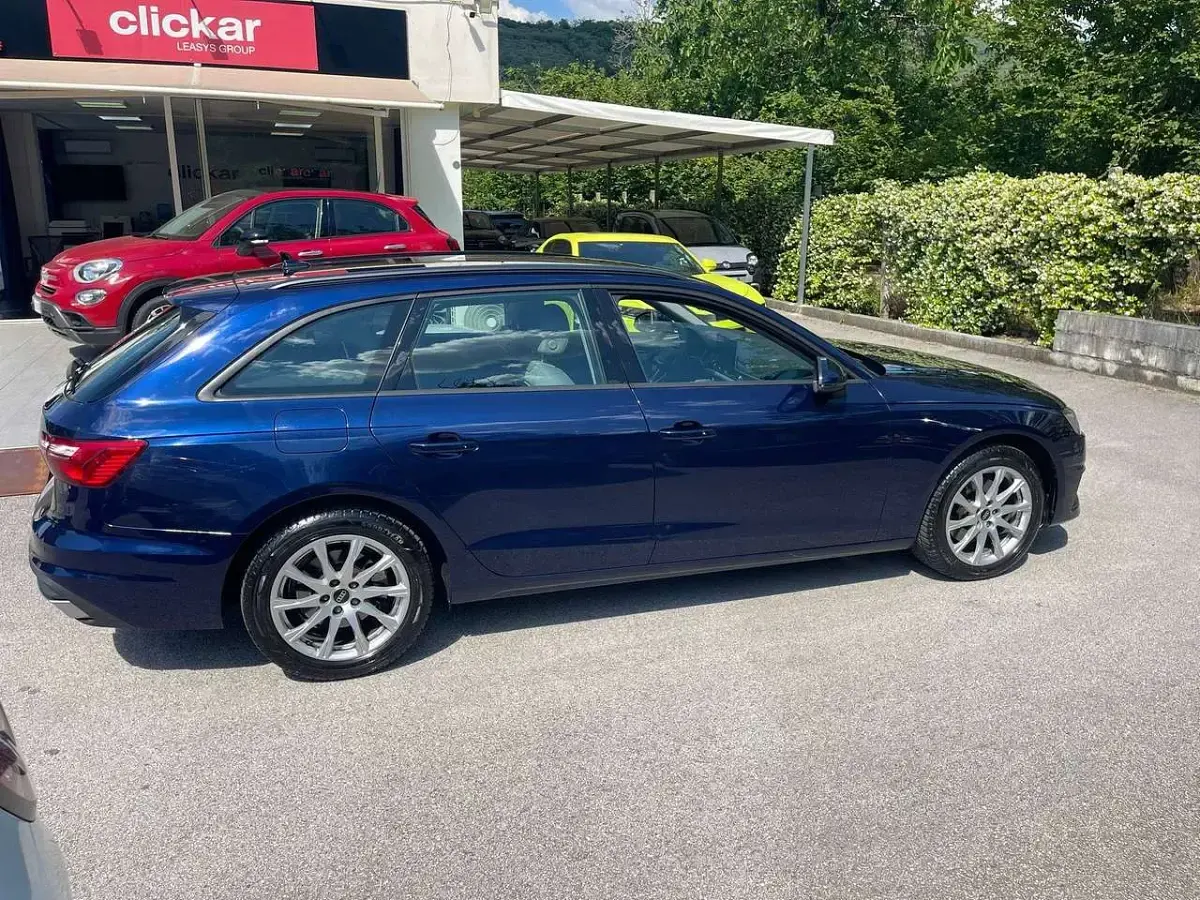 Usata Audi A4 Business 163 CV (119 kW) 2022 Blu/azzurro Station wagon