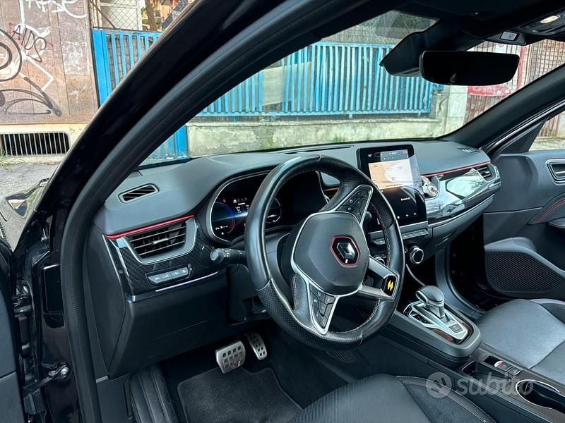 Usata Renault Arkana 145 CV (106 kW) 2022 Nero SUV