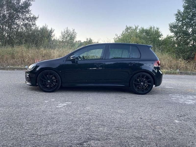 Usata VW Golf VI R 310 CV (228 kW) 2011 Utilitaria