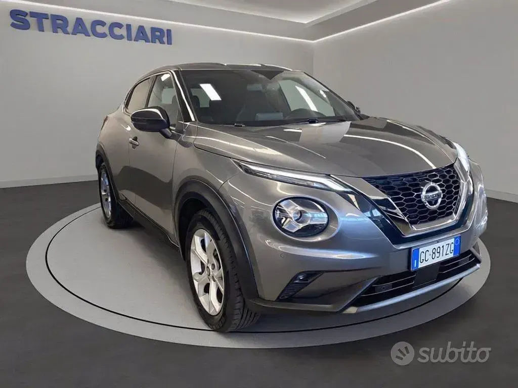 Usata Nissan Juke N-Connecta 114 CV (83 kW) 2021 Grigio metallizzato SUV