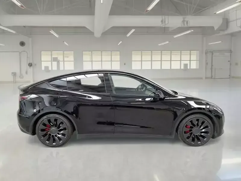 Usata Tesla Model Y Performance 154 kW (210 CV) 2023 SUV