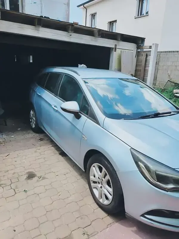 Usata Opel Astra Cosmo 110 CV (80 kW) 2016 Station wagon