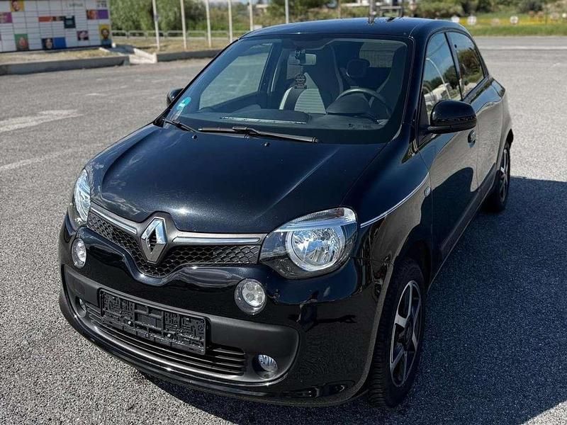 Nero Usata 2017 Renault Twingo LIMITED Due volumi | 7900 € (Ottimo prezzo) - Immagine 1/4
