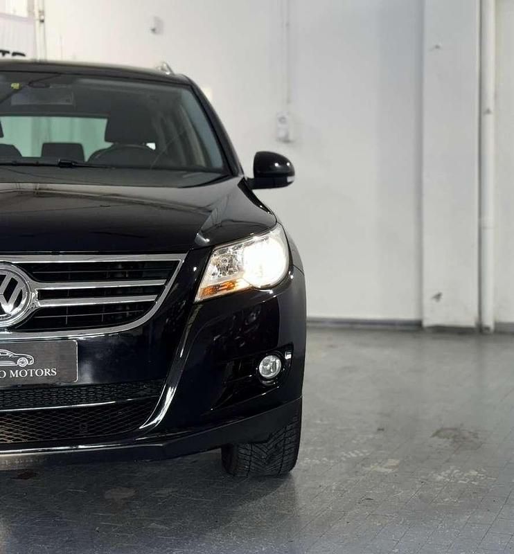 Usata VW Tiguan Sport 140 CV (102 kW) 2011 Nero SUV