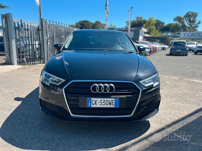 Usata Audi A3 Business 110 CV (80 kW) 2017 Grigio Berlina