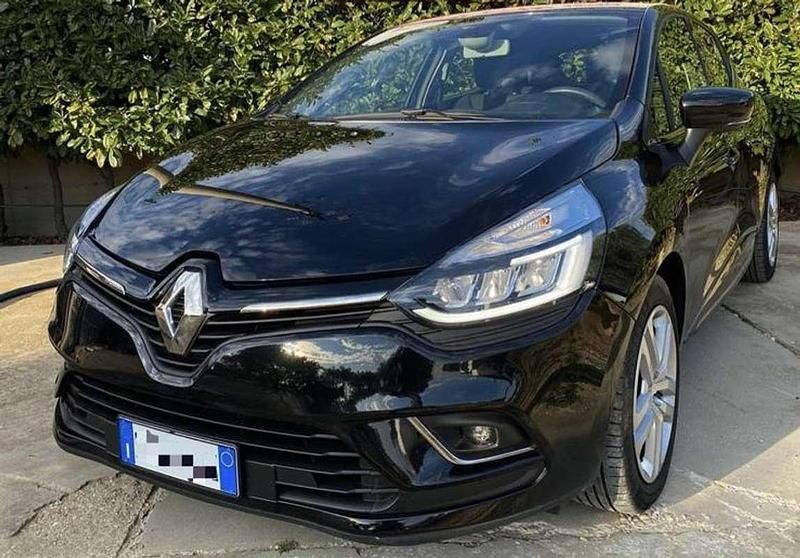 Usata Renault Clio IV Zen 90 CV (66 kW) 2019 Berlina