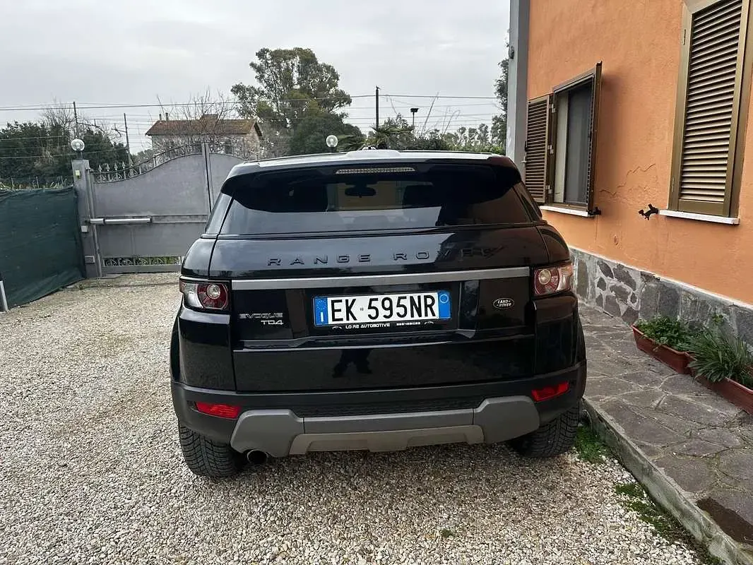 Usata Land Rover Range Rover evoque Prestige 150 CV (110 kW) 2011 Nero SUV