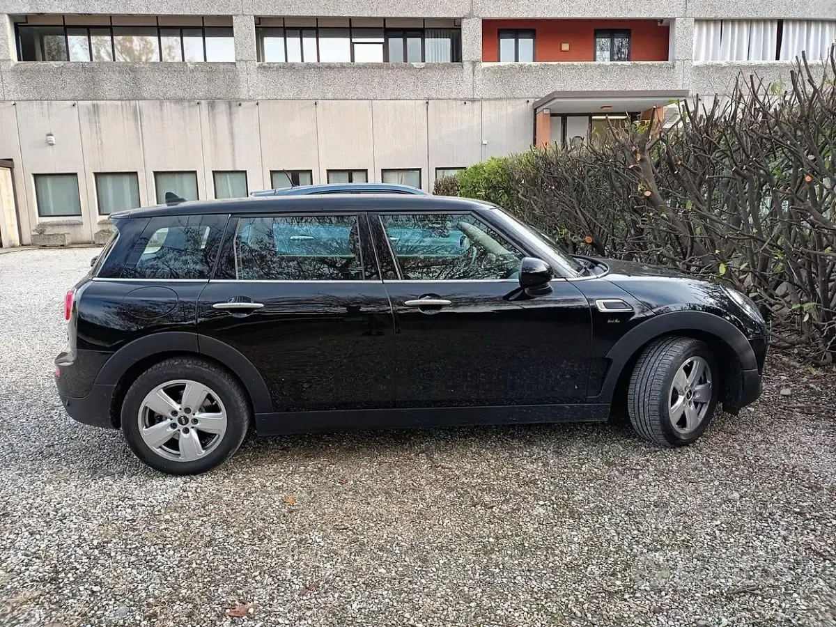 Usata Mini Clubman 116 CV (85 kW) 2017 Nero Station wagon