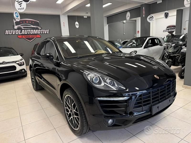 Nero Usata 2015 Porsche Macan SUV | 26.490 € (Super prezzo) - Immagine 1/4