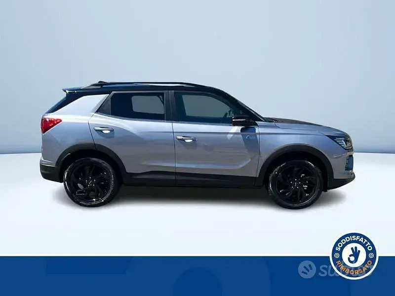 Nuova KGM Korando 163 CV (119 kW) 2026 Grigio SUV