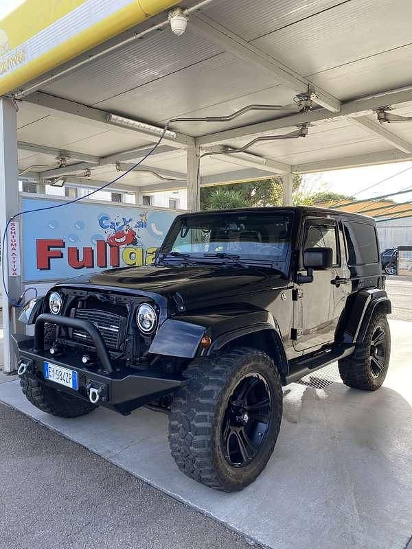 Usata Jeep Wrangler Sahara 220 CV (161 kW) 2015 Nero SUV