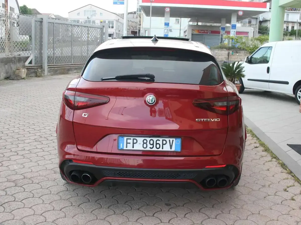 Usata Alfa Romeo Stelvio Quadrifoglio 510 CV (375 kW) 2018 Rosso SUV
