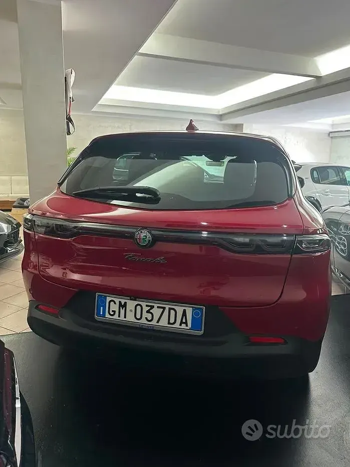 Usata Alfa Romeo Tonale Super 131 CV (96 kW) 2023 Rosso SUV