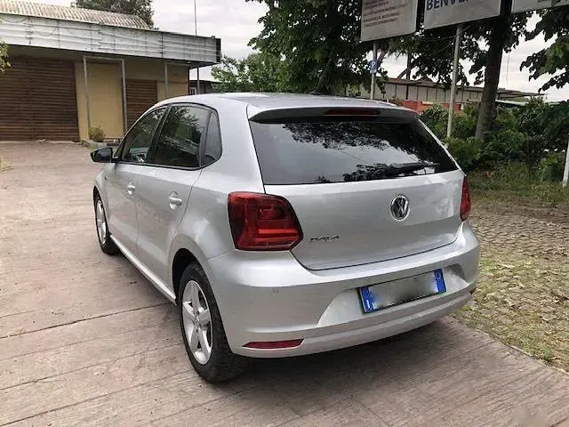 Usata VW Polo 75 CV (55 kW) 2015 Bianco Berlina