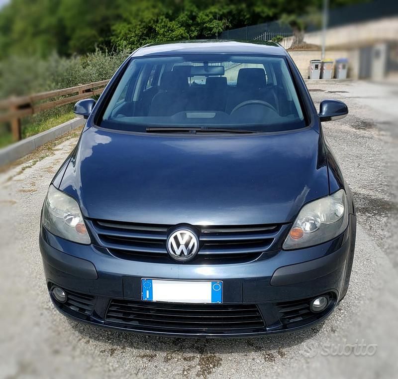 Usata VW Golf Plus Cross Comfortline 105 CV (77 kW) 2005 Blu Monovolume