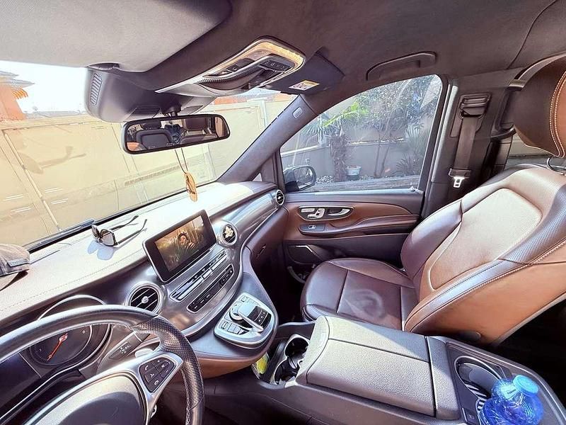 Usata Mercedes V250 Exclusive 190 CV (139 kW) 2018 Monovolume