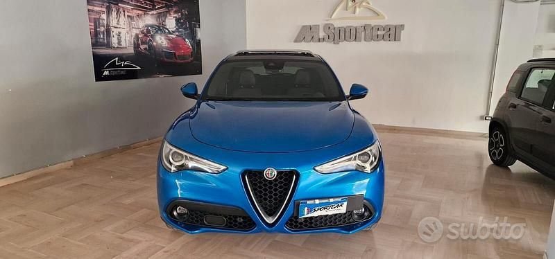 Usata Alfa Romeo Stelvio Veloce 210 CV (154 kW) 2019 Blu SUV