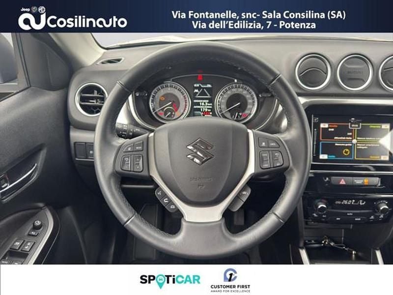 Usata Suzuki Vitara Cool 130 CV (95 kW) 2023 Grigio SUV