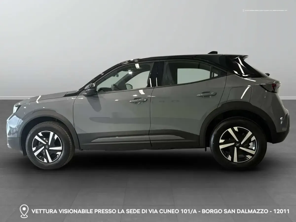 Nuova Opel Mokka Edition 136 CV (100 kW) 2026 Grafik grey SUV