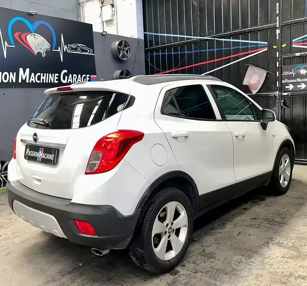 Usata Opel Mokka 140 CV (102 kW) 2015 Bianco SUV