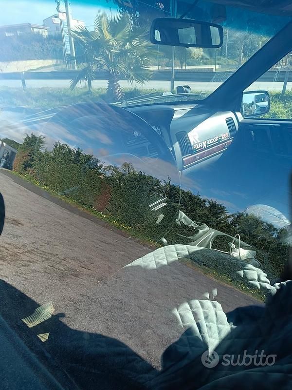 Usata Jeep Cherokee 116 CV (85 kW) 1997 Blu SUV