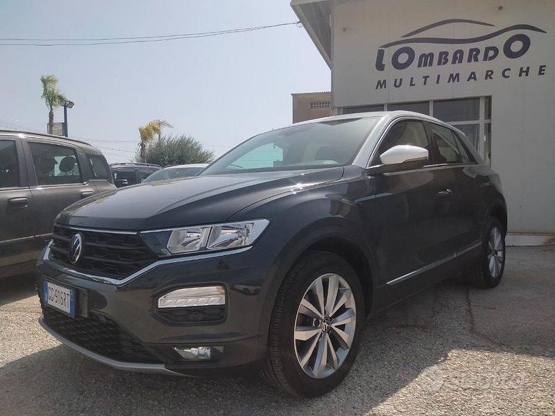 Usata VW T-Roc Style 110 CV (80 kW) 2021 Grigio SUV