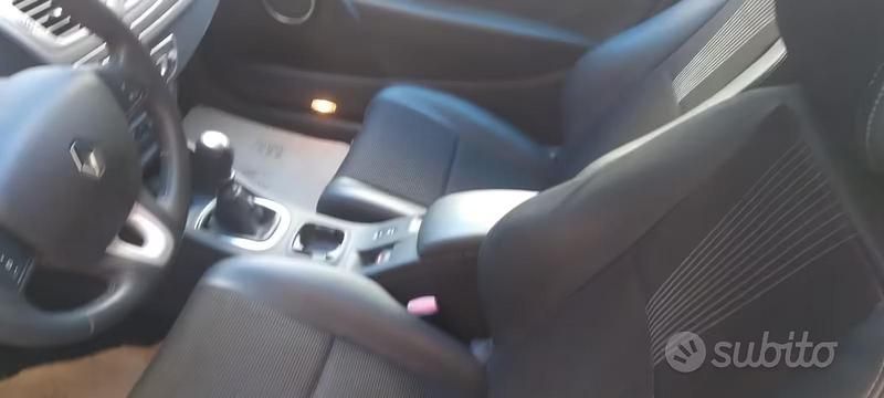 Usata Renault Mégane Coupé 105 CV (77 kW) 2009 Grigio Coupé