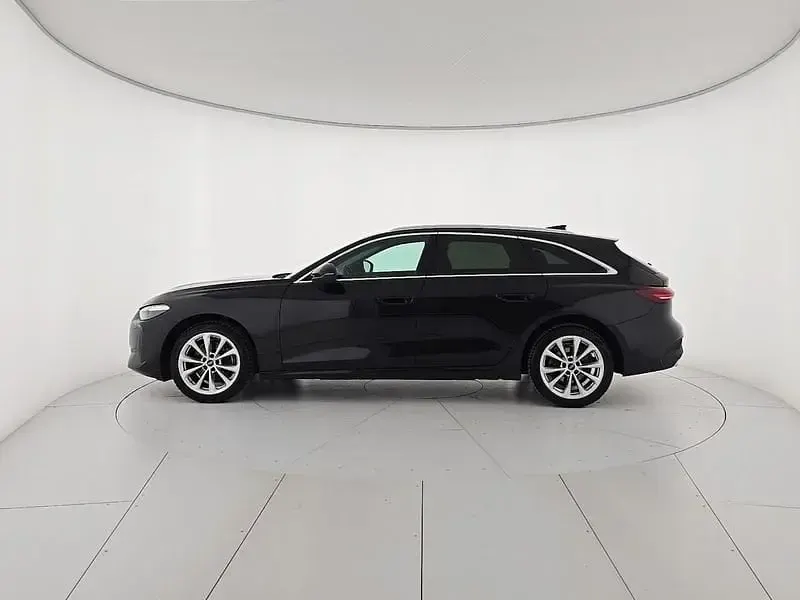 Usata Audi A5 Advanced 150 CV (110 kW) 2025 Nero Station wagon