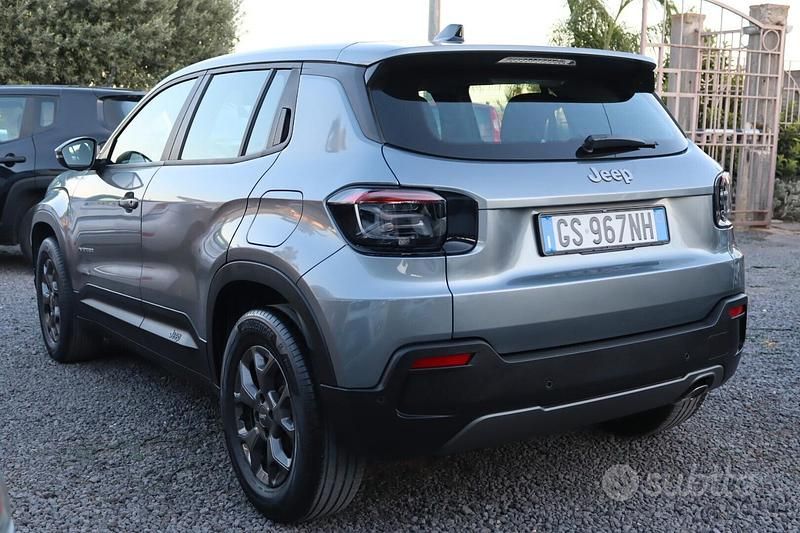 Usata Jeep Avenger Altitude 101 CV (74 kW) 2024 Grigio SUV