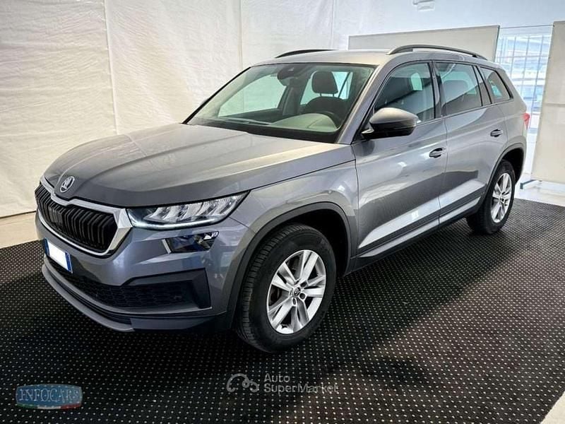 Begagnad Skoda Kodiaq Executive 150 HK (110 kW) 2023 Grå SUV