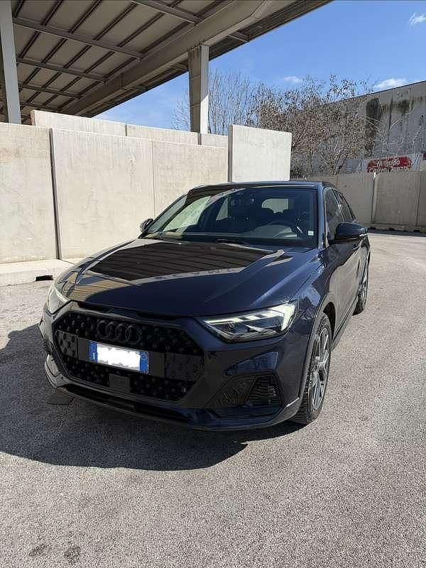 Usata Audi A1 110 CV (80 kW) 2021 SUV