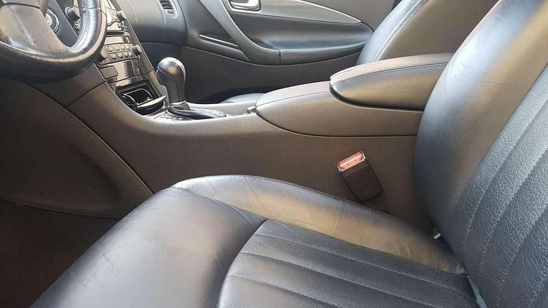 Usata Infiniti Ex30 Premium 238 CV (175 kW) 2011 Nero SUV