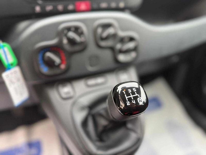 Usata Fiat Panda Lounge 84 CV (61 kW) 2019 Bianco Berlina