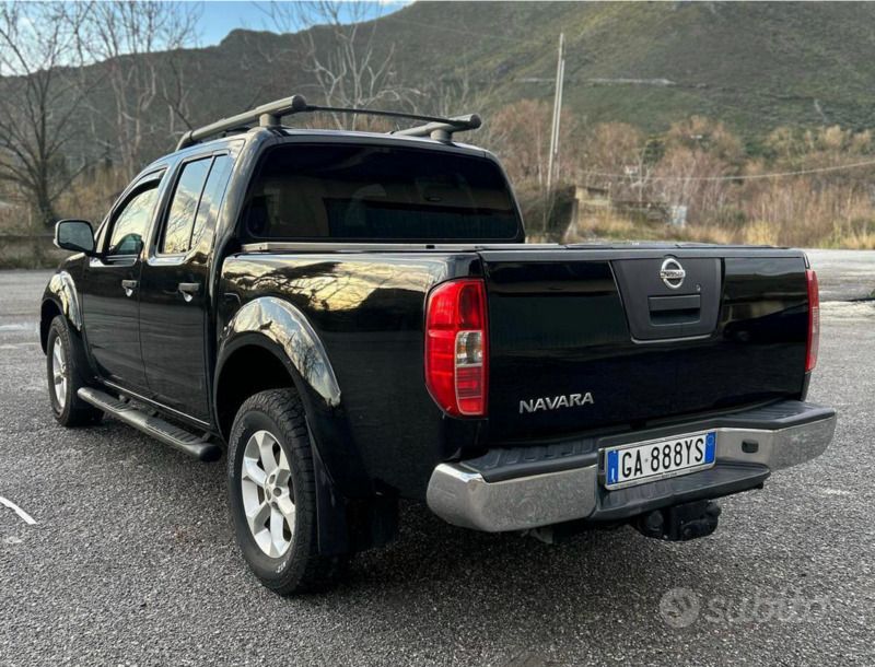 Usata Nissan Navara 171 CV (125 kW) 2008 Nero Pick-up