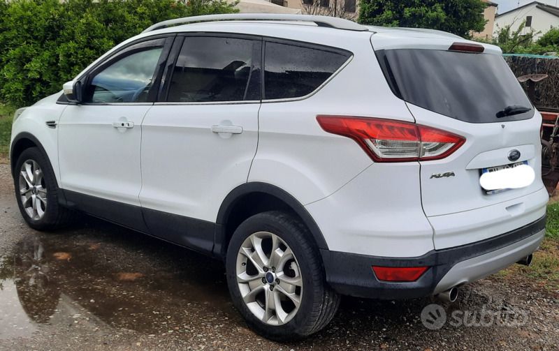 Bianco Usata 2014 Ford Kuga SUV | 6000 € (Ottimo prezzo) - Immagine 1/4