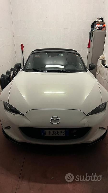 Usata Mazda MX5 131 CV (96 kW) 2015 Bianco Cabrio