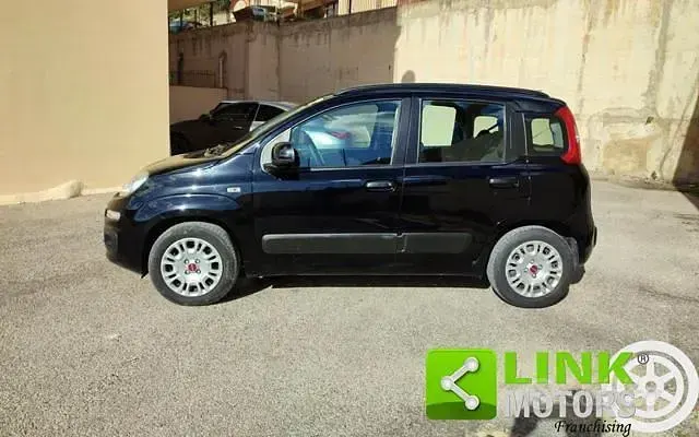 Usata Fiat Panda Easy 95 CV (69 kW) 2016 Nero Utilitaria